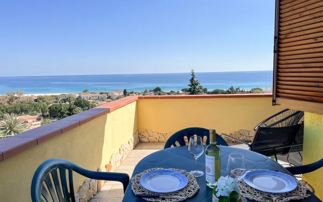 Splendida vista mare. Wi-Fi e bbq 700m dal mare5 ospiti - 2 camere da letto - 4 letti - 1 bagnoDettagli