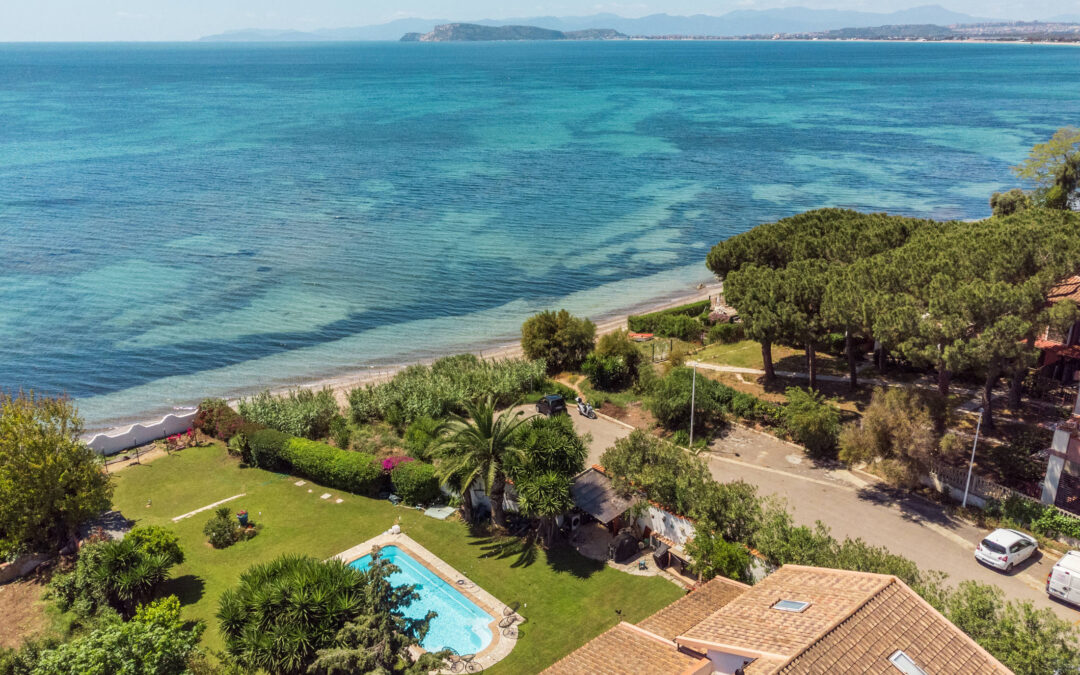 [Fronte spiaggia] Piscina privata e design8 ospiti - 3 camere da letto - 3 letti - 2,5 bagniDettagli