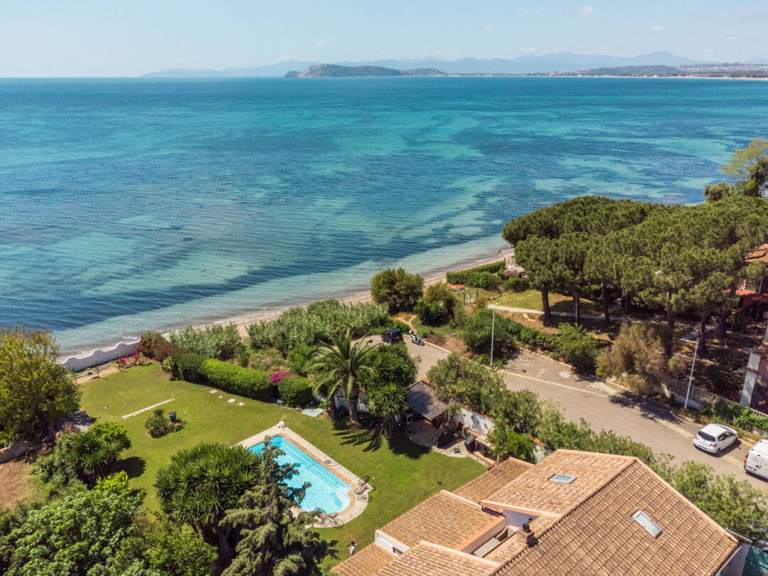 [Fronte spiaggia] Piscina privata e design